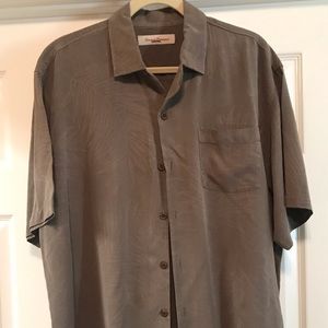 Tommy Bahama Men’s button-down silk shirt